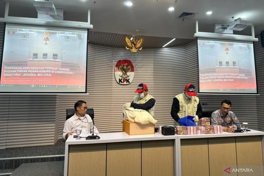 Faizal Assegaf Ungkap Pertemuan dengan Pejabat Bea Cukai, KPK Sebut Barang Bukti Tersita Sebanyak Enam Unit