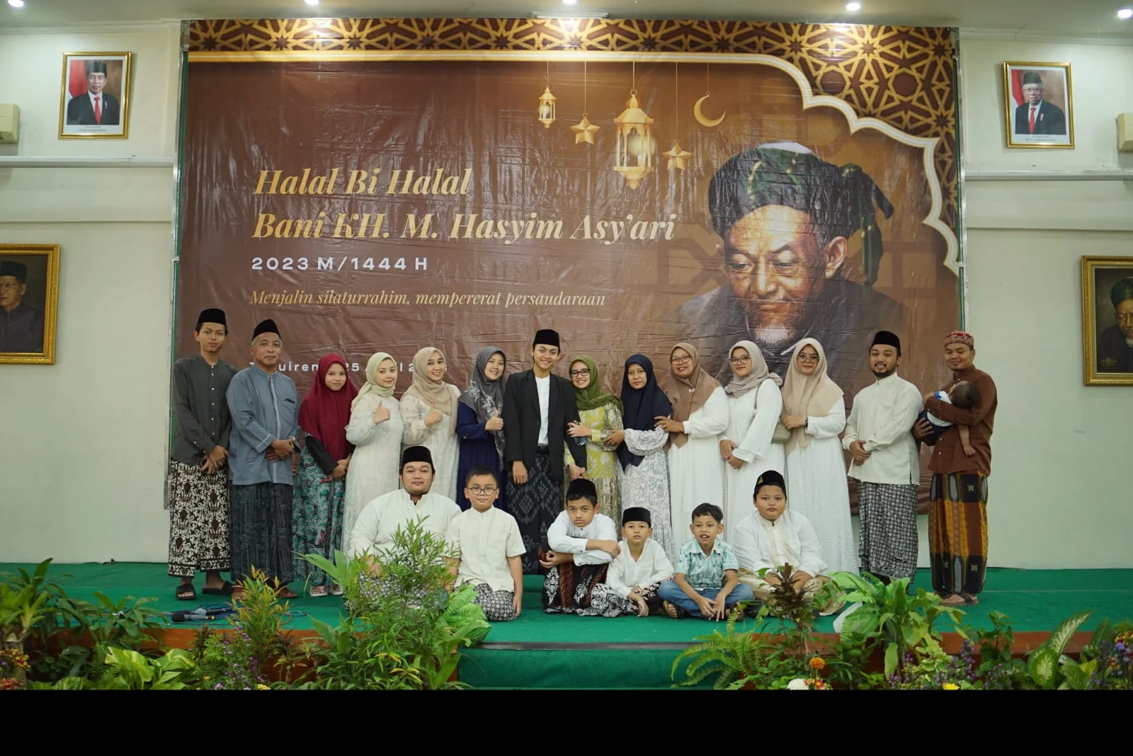 Gus Kikin Tekankan Kebersamaan dan Nilai Santri dalam Halal bi Halal Alumni Tebuireng