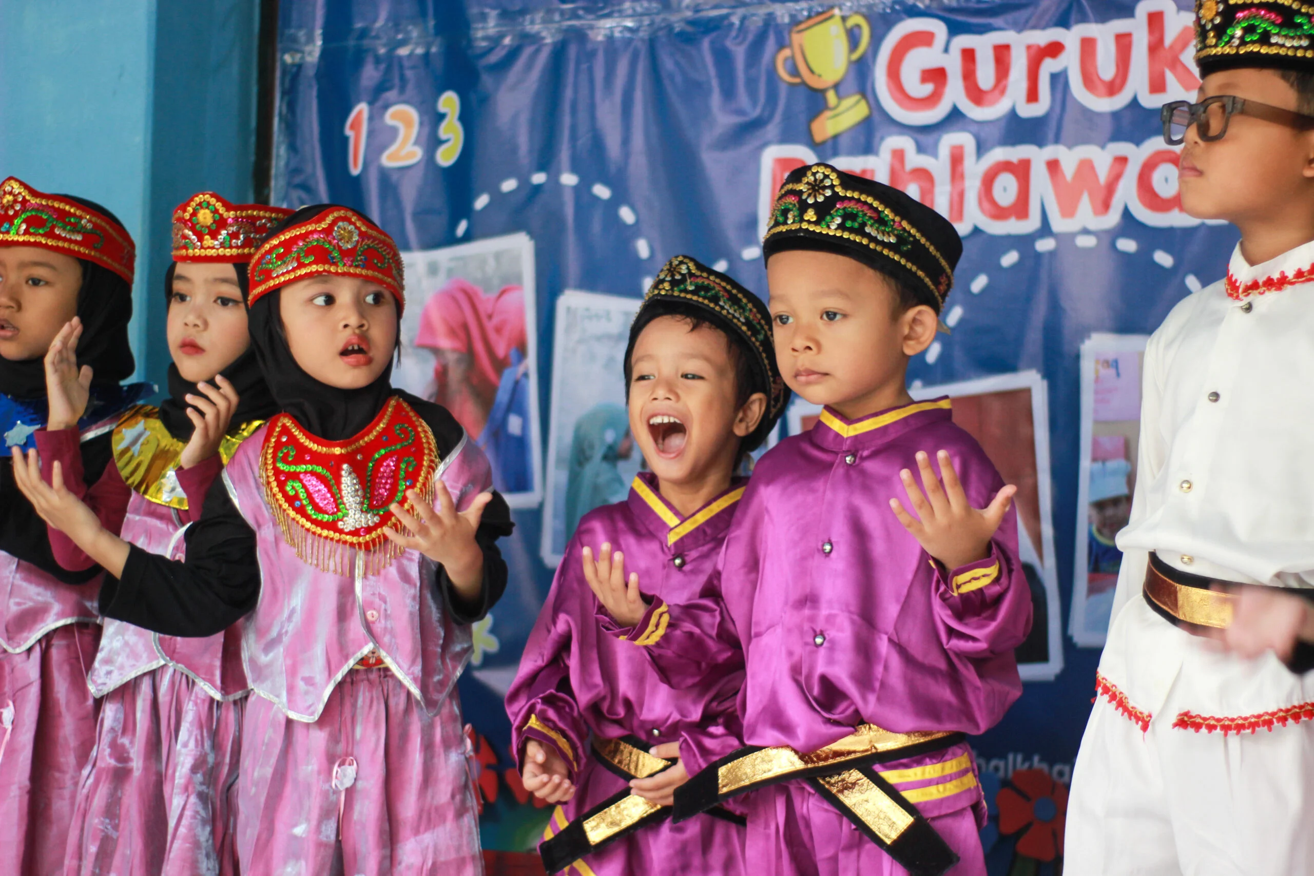 Ribuan Anak PAUD dan RA Geliatkan Semarak Gebyar Drumband Cilacap di Hari Jadi ke-170