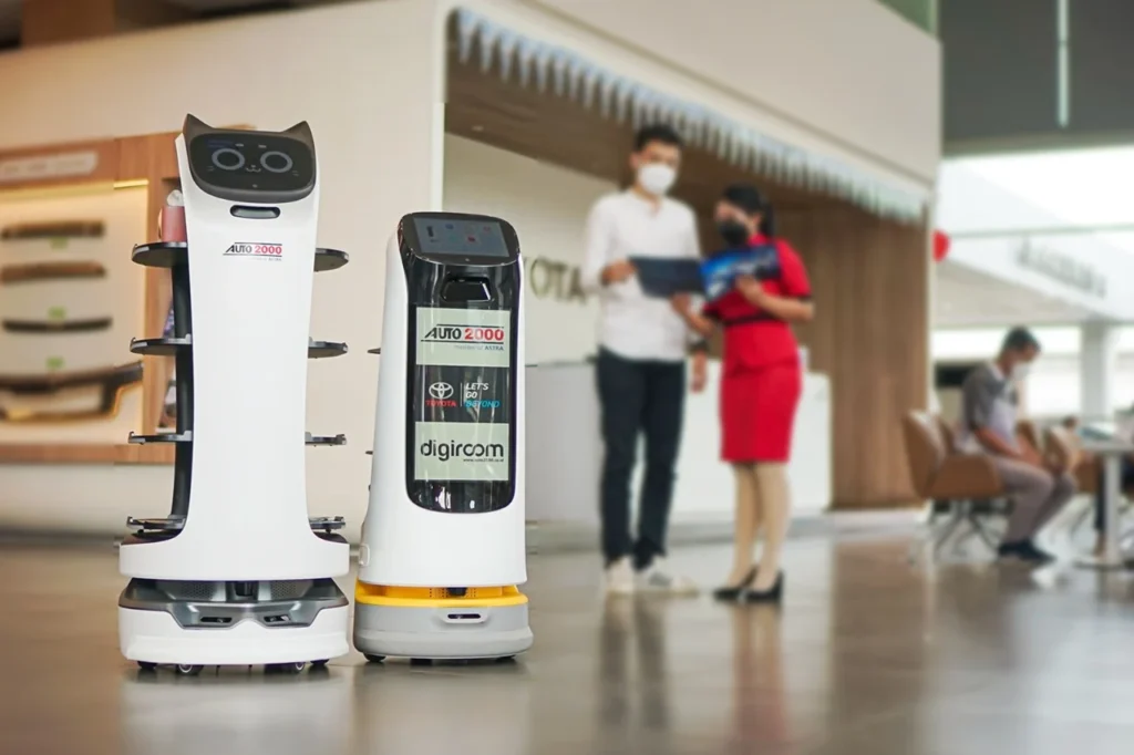 Robot Layanan Canggih Bersaing di Pameran Canton Fair ke-139 Guangzhou