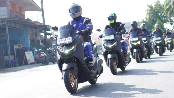 Uji Performa Yamaha Nmax Turbo di Danau Toba: Konsumsi BBM 35 km/l Selama Touring 350 km